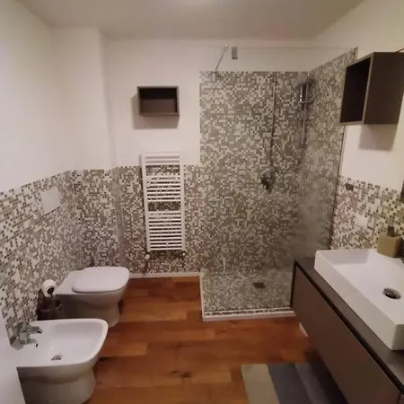 In Viaggio Con Pippo - Ampio Con Ac Nei Pressi Di Piazza Bovio E Del Rivellino Apartment *